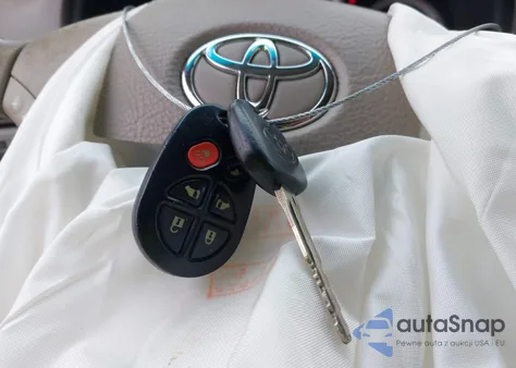 2005 Toyota Sienna Xle Limited from USA, damaged, VIN 5TDZA22C75S326079